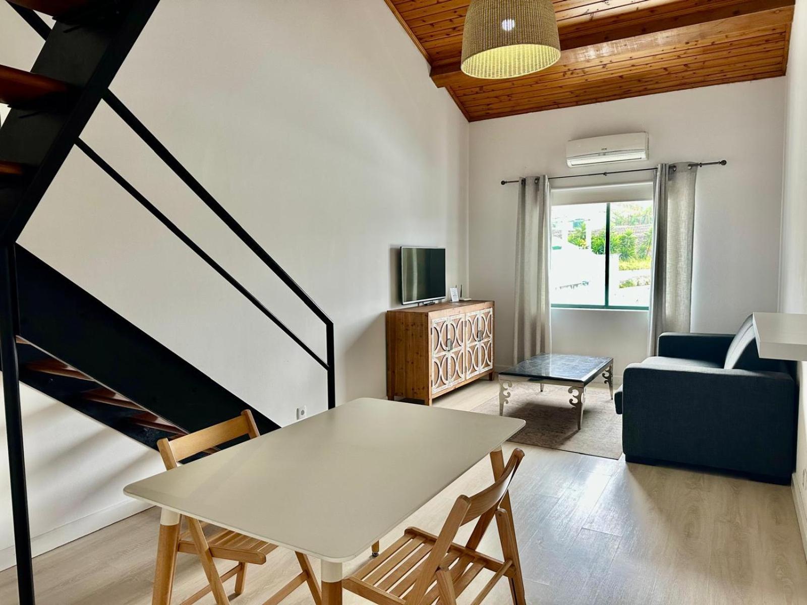 Azores Pedra Apartments - T0 E T1 Πόντα Ντελγκάντα Εξωτερικό φωτογραφία